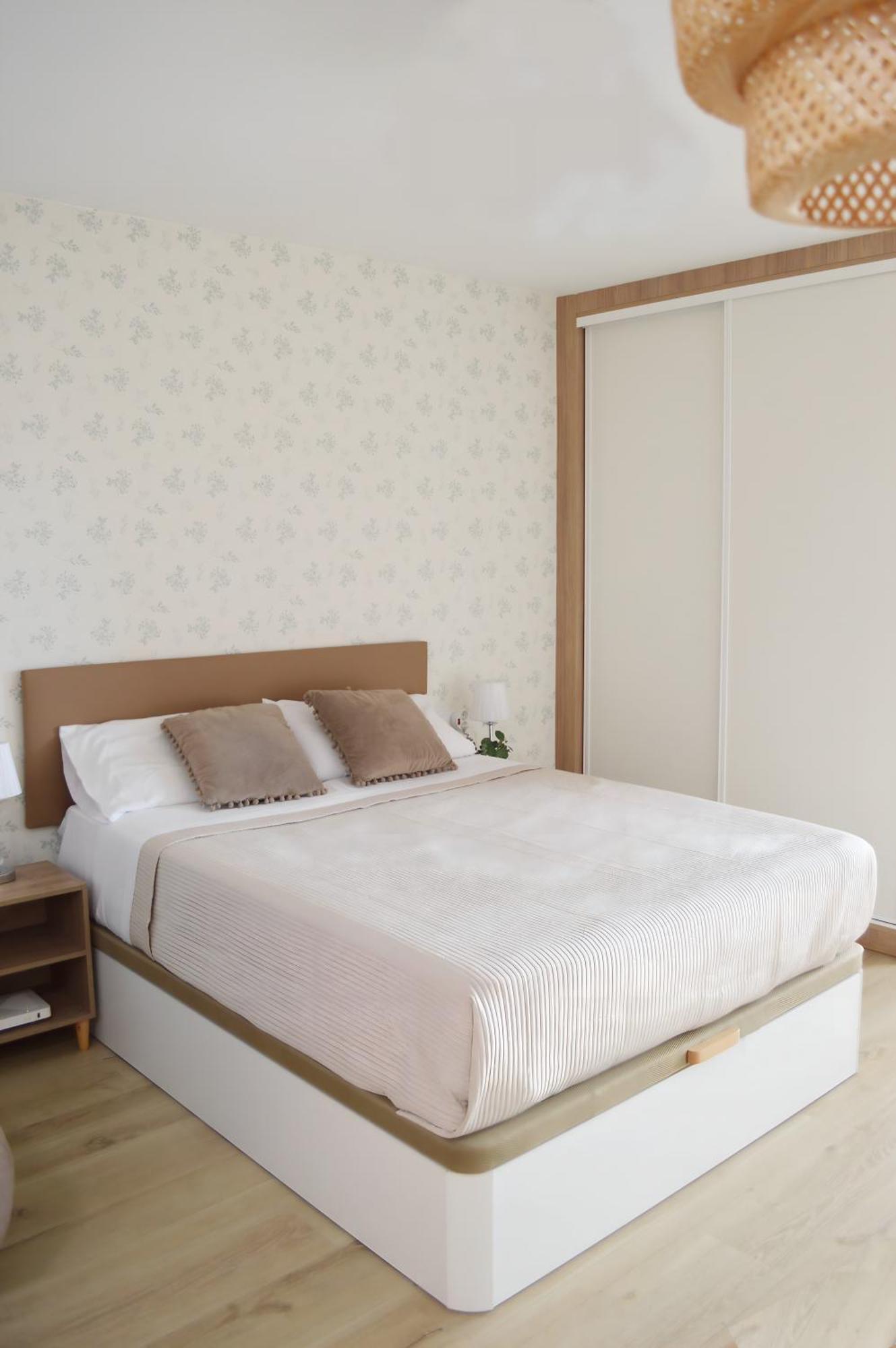 Apart With Swimming Pool Open All Year 贝纳尔马德纳 外观 照片